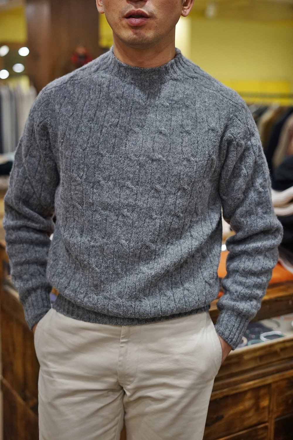 FINLAY CREW CABLE YARROWEsk Valley Knitwear(에스크 밸리)